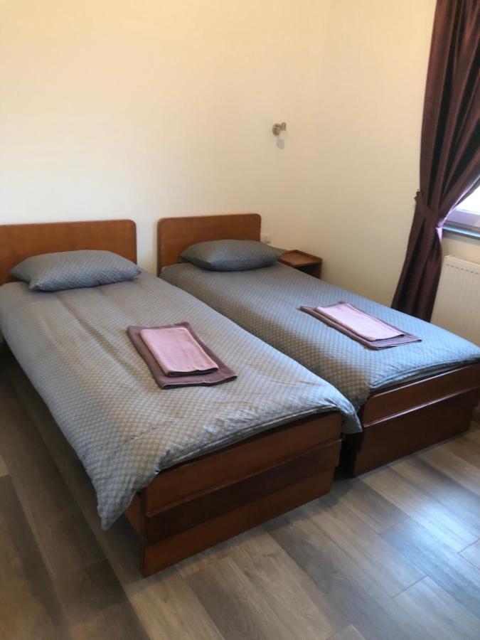 Pensiunea Giulia Home Dezmir Exteriér fotografie