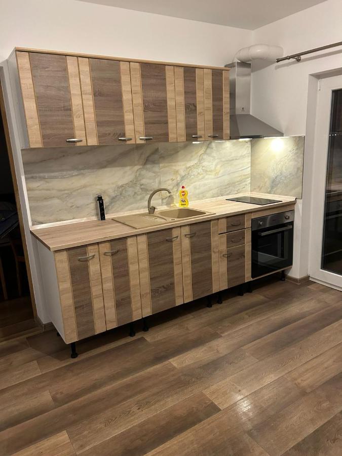 Pensiunea Giulia Home Dezmir Exteriér fotografie