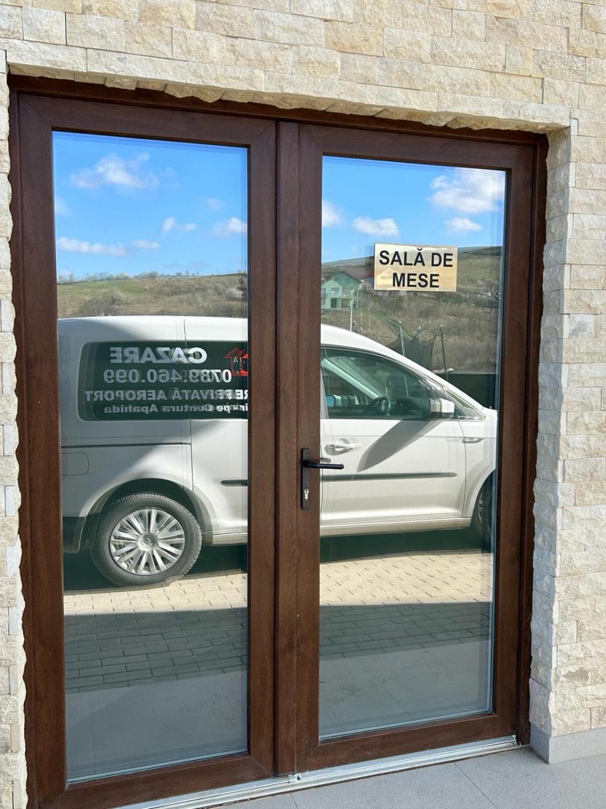 Pensiunea Giulia Home Dezmir Exteriér fotografie